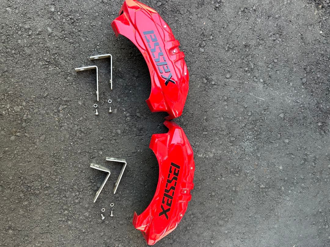 ESSEX ブレーキキャリパーカバー