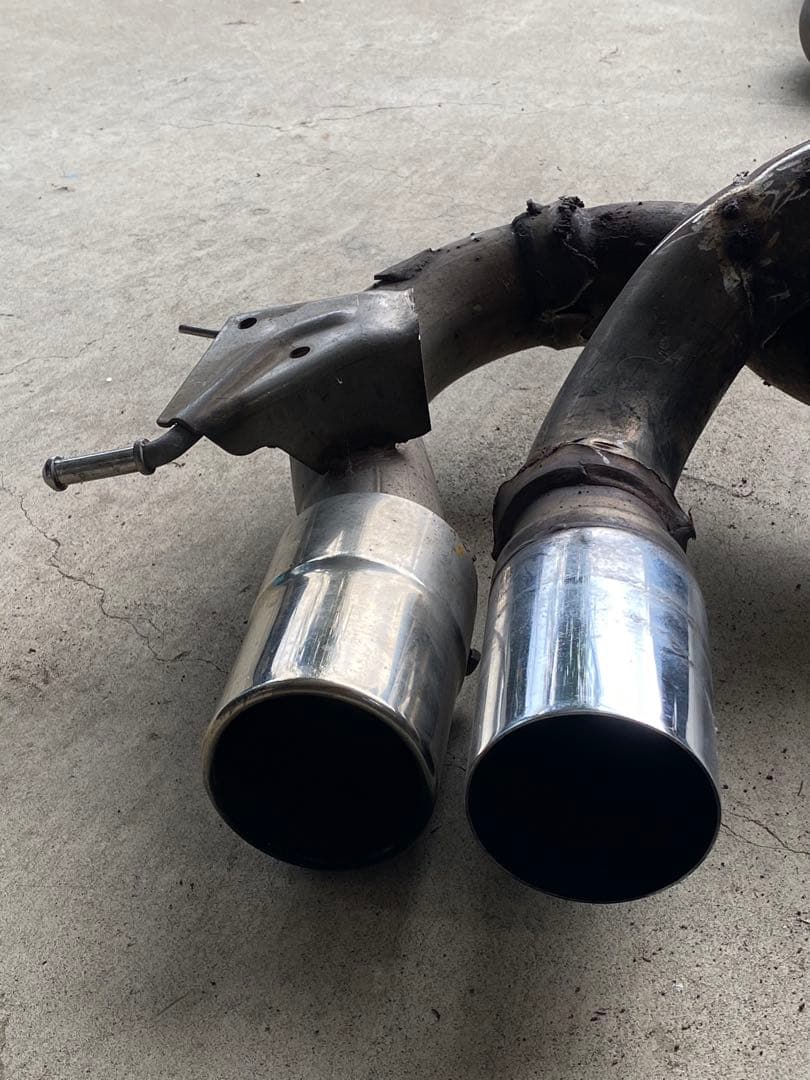  135i クーペ e82 ワンオフマフラー