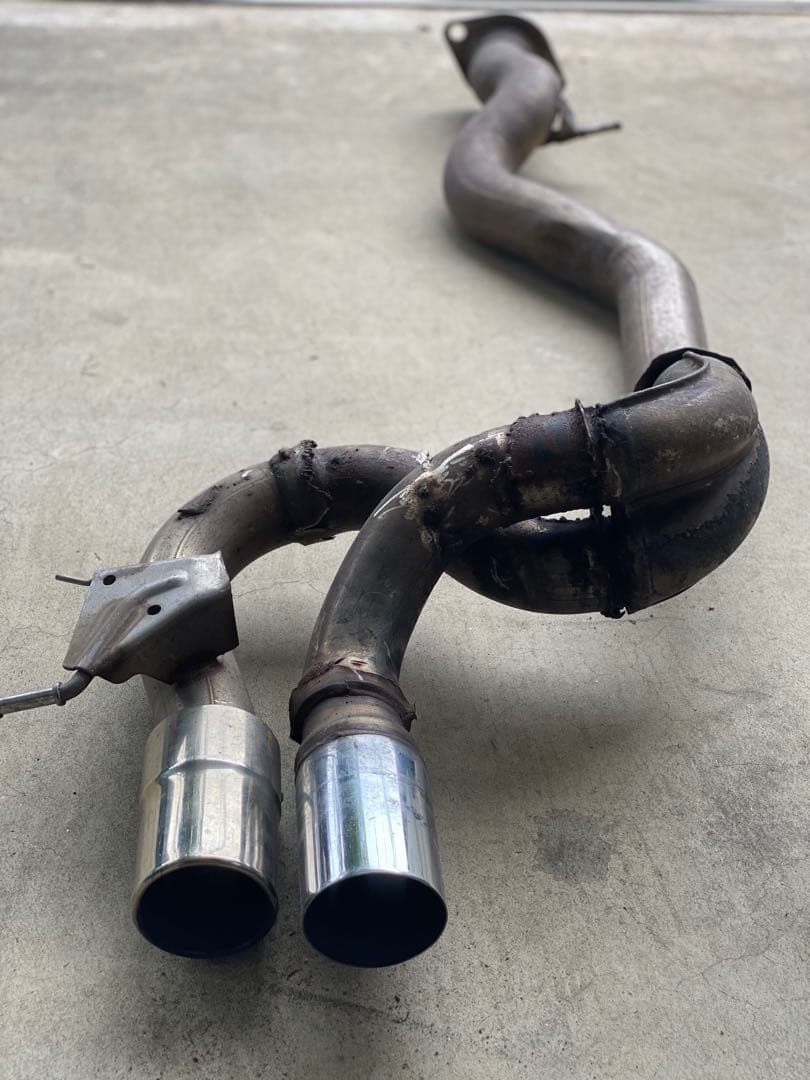  135i クーペ e82 ワンオフマフラー