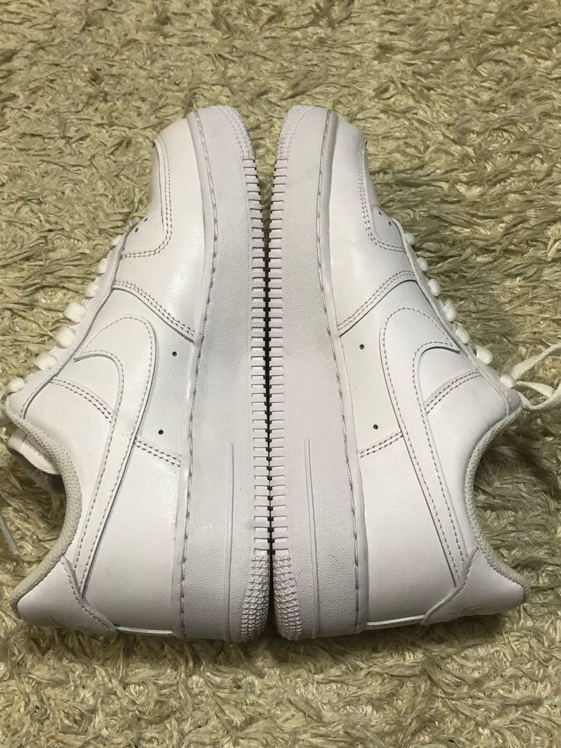 未使用級　極美品　ナイキ　エアフォース1 07 白　ホワイト　24.5cm