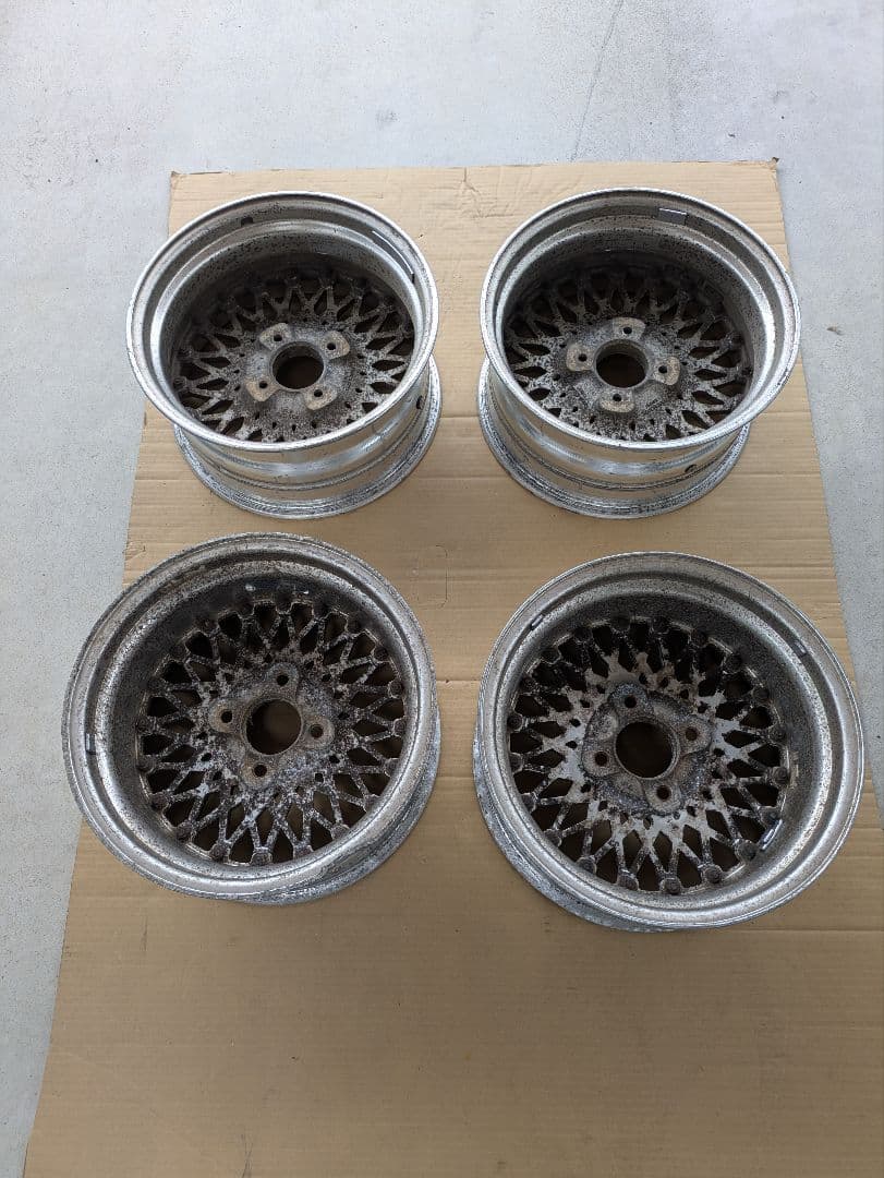 スピードスターフォーミュラーメッシュ １５インチ 4本セット