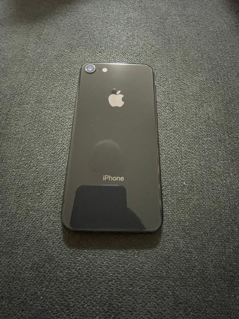 お*り様 iPhone8 64GB simフリー　美品　完動品