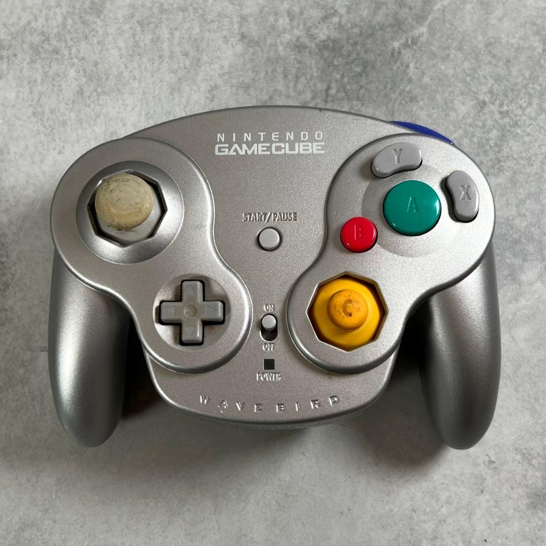 ゲームキューブコントローラー　任天堂