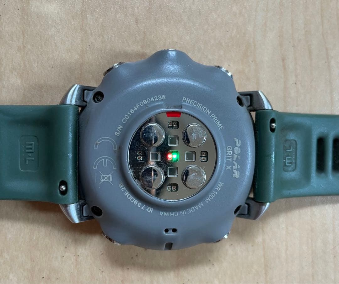 ウォーキング・ランニングウェア Polar Grit X Green