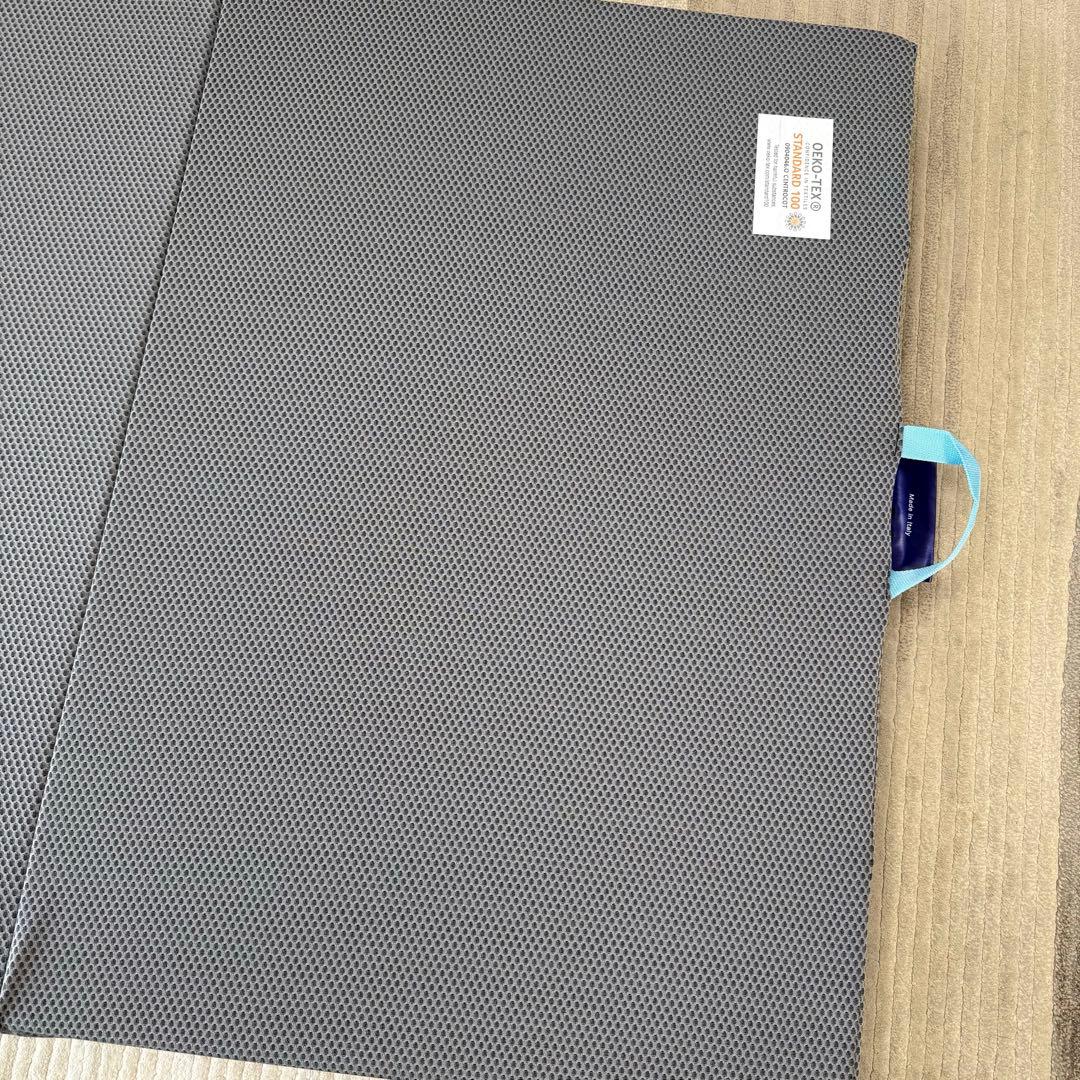 マニフレックス　マットレス　シングル　折りたたみ　サスティナブルウィング