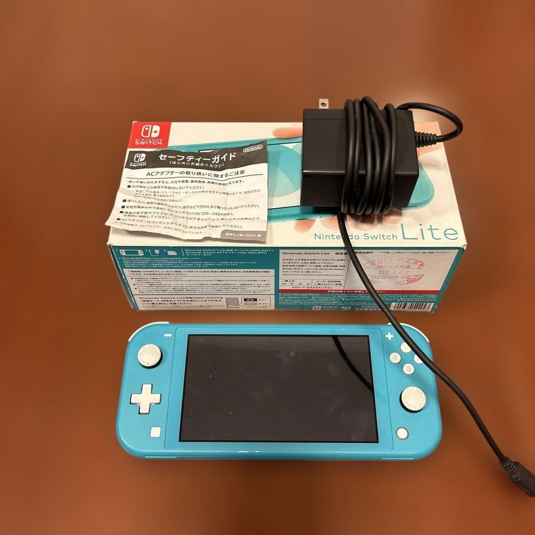 スイッチライト　本体、充電器　Nintendo Switchlite ターコイズ