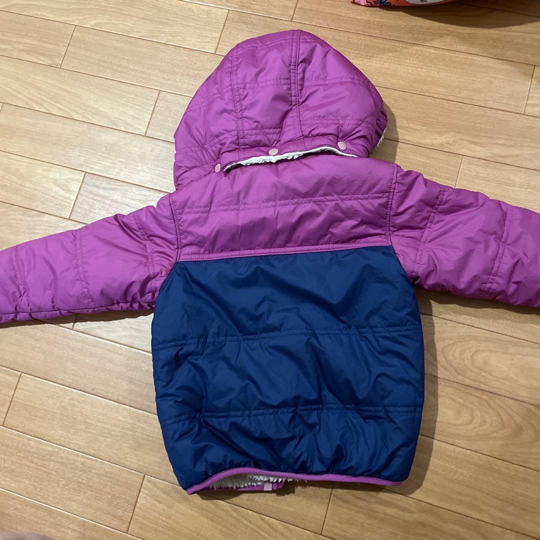 patagonia もこもこ　リバーシブル　ジャケット 4T 4歳