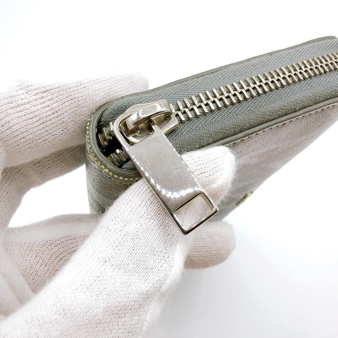 ◇クリスチャンディオール◇レザー/CDダイヤモンド/ラウンドファスナー/長財布