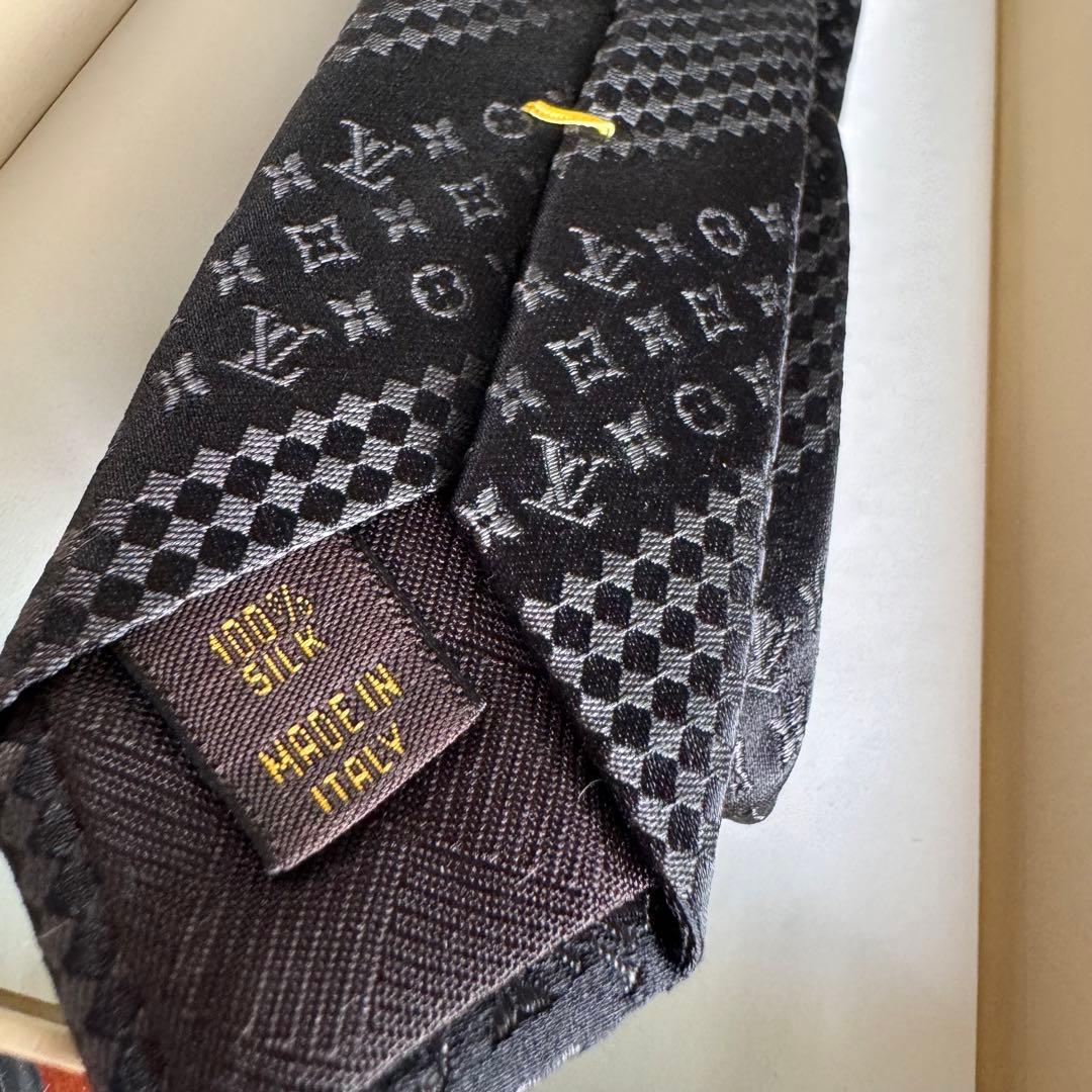 最高級 ルイヴィトン マイクロダミエ ミックスモノグラム ネクタイ ガンメタ