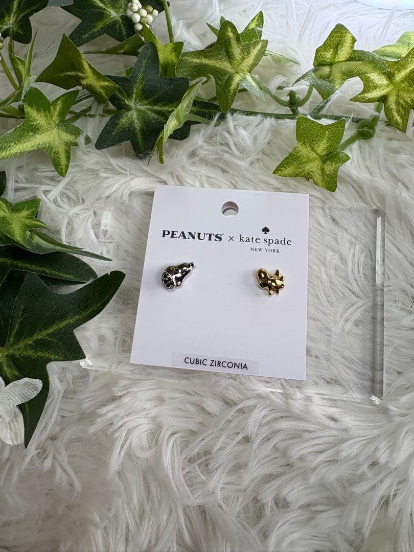 PEANUTS x kate spade ピアス スヌーピー