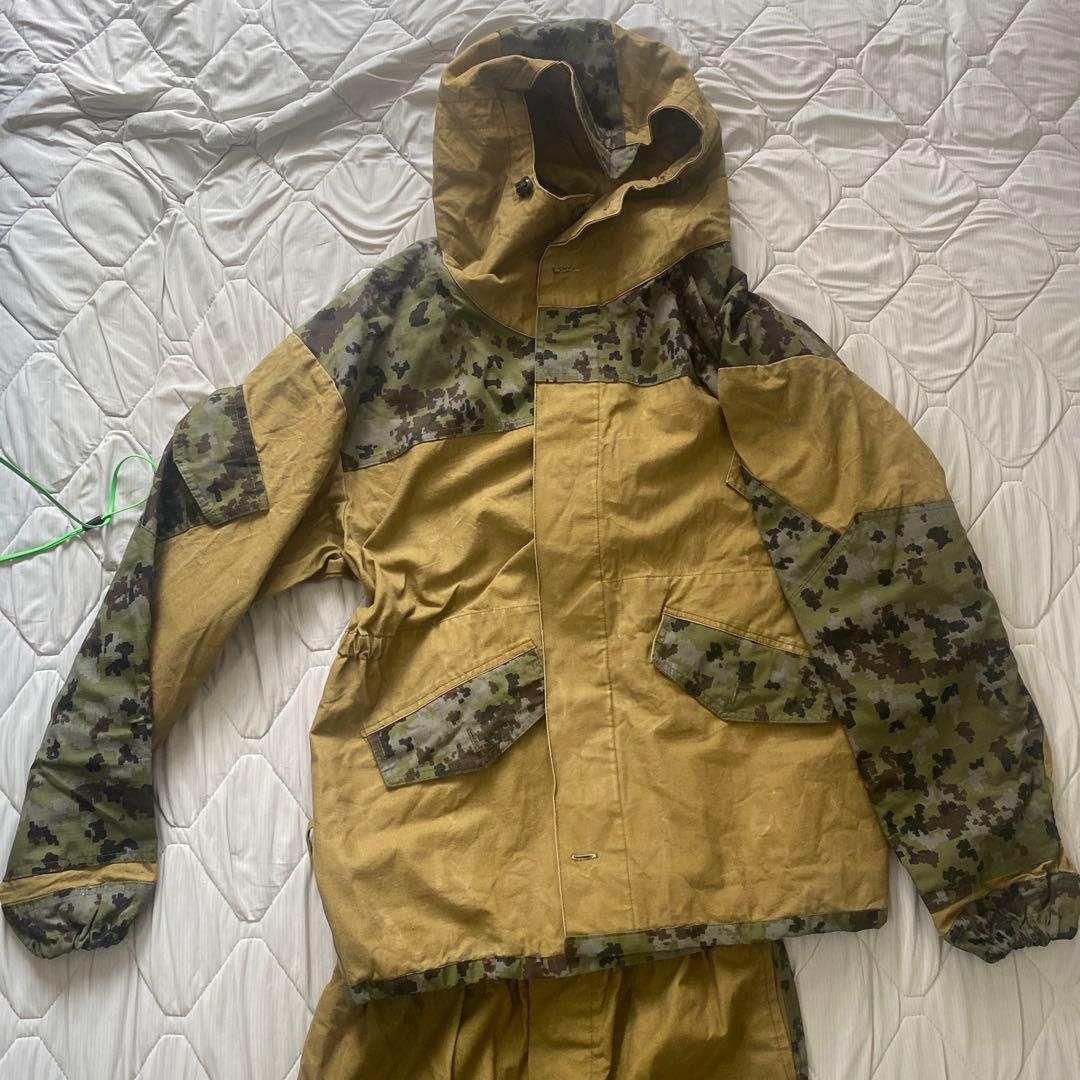 URSUS社製(廃版)の国境警備迷彩　実物　ゴルカ3 Lサイズ上下セット