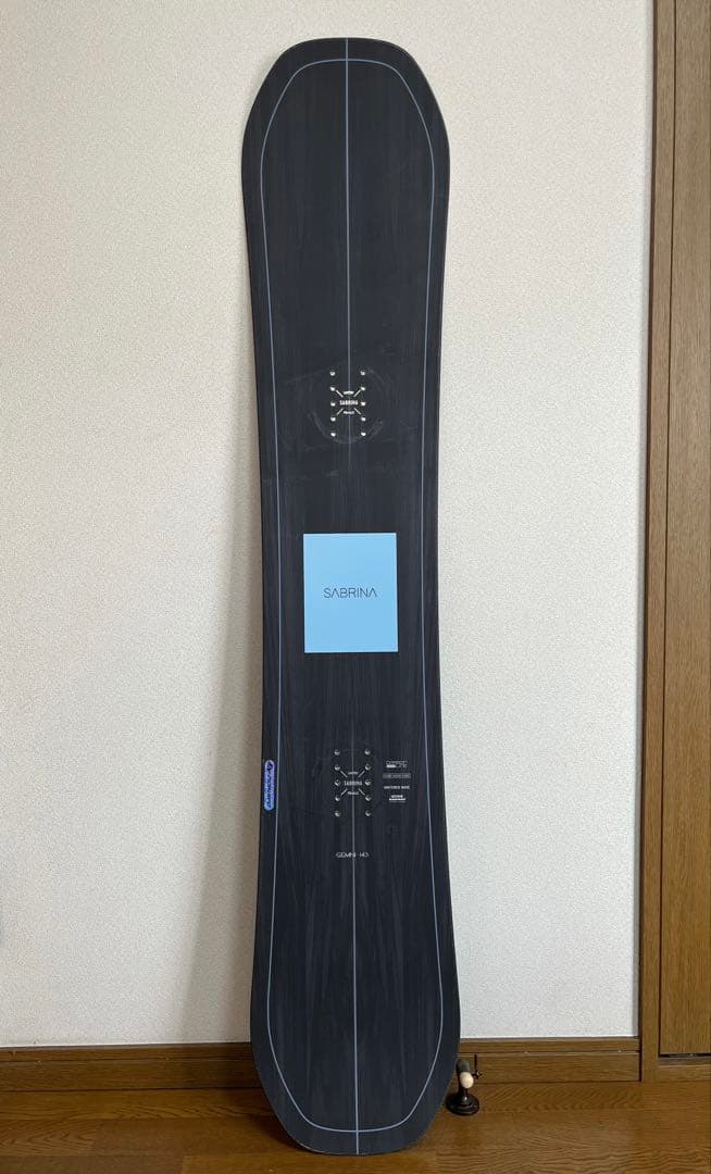 SABRINA GEMINI 143 スノボ 板 レディース