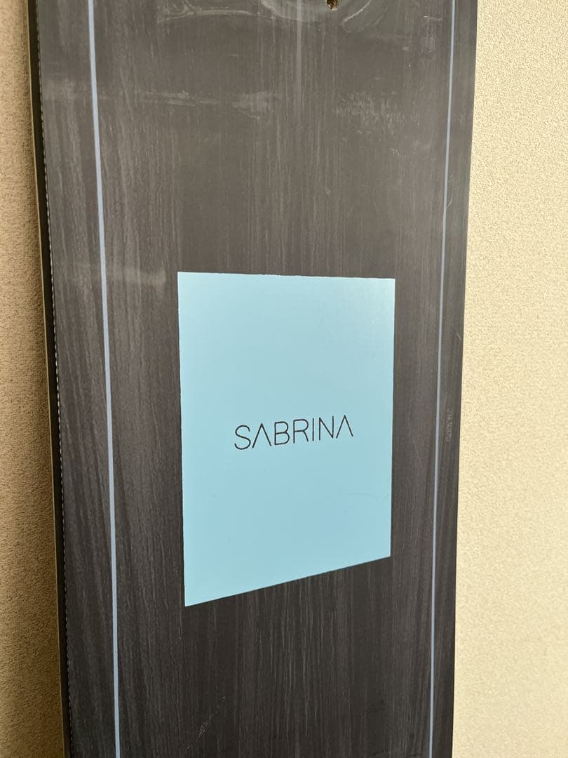 SABRINA GEMINI 143 スノボ 板 レディース