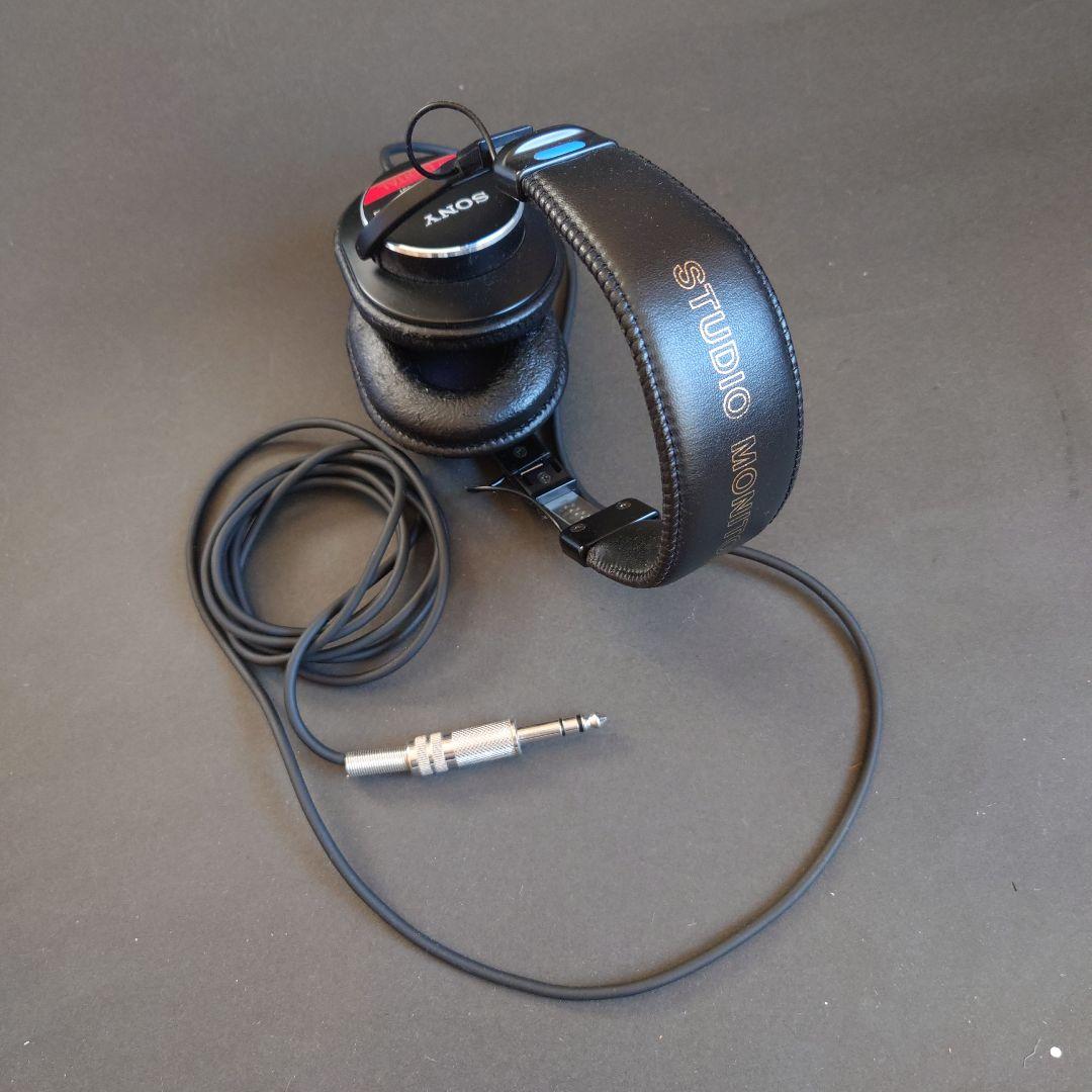 t*様 SONY MDR-CD900ST スタジオモニターヘ ッドフォン