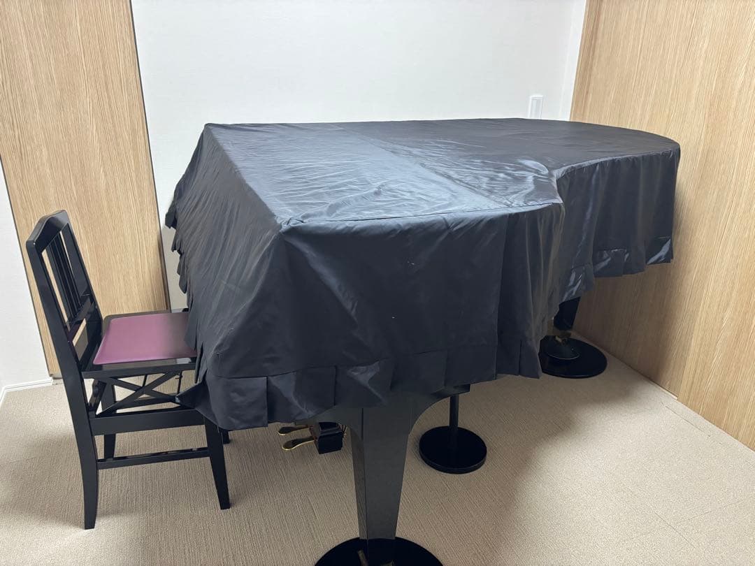 【DIAPASONグランドピアノ 】防音装置・床補強パネル・椅子・カバー 付き