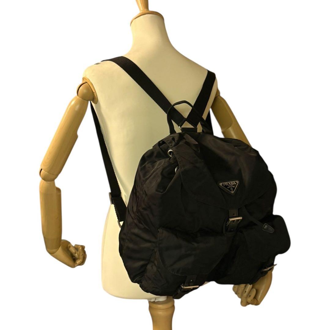 チマ　PRADA 三角プレート ナイロン ブラック バックパック A4