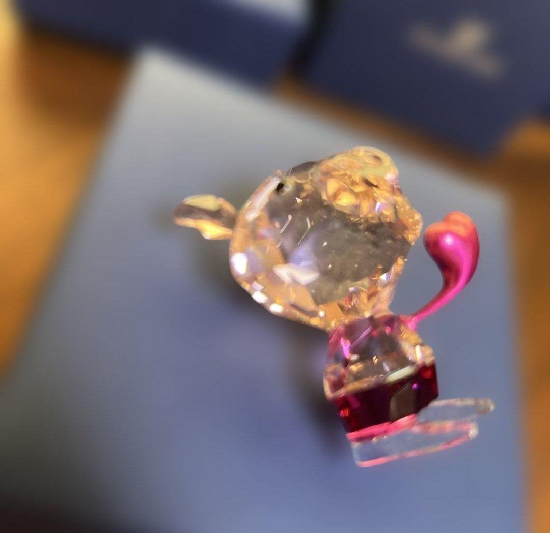 希少♡スワロフスキーこぶた置物 ハート付き