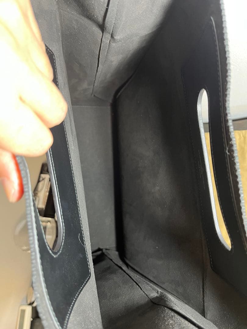 未使用近　ゴールデングース　本革　リュック　ショルダー　ビジネス　カジュアル