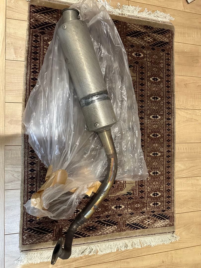 カメレオンファクトリー　マフラー　【アドレスv125SとG】【傷や汚れあり】