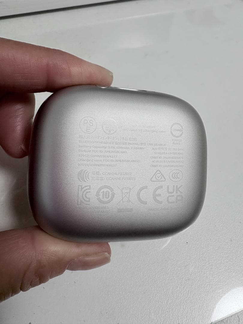 【使用回数少】JBL LIVE BEAM 3ワイヤレスイヤホン ノイキャン搭載