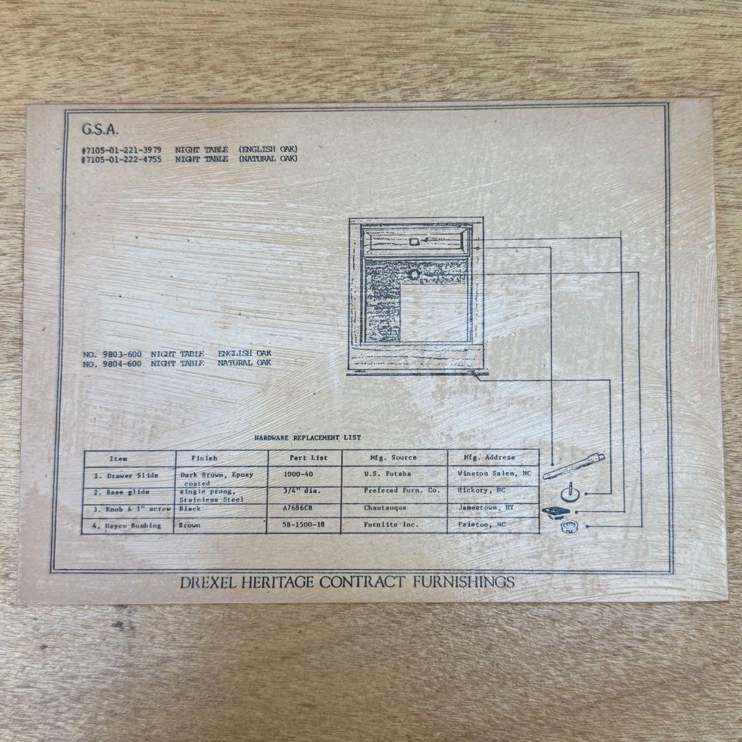【値下げ】②アメリカ軍 米軍払下げ DREXEL ドレクセル社 サイドテーブル