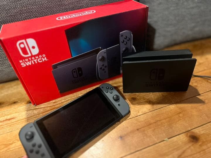 【値下げ】Nintendo Switch 【ほぼ未使用】