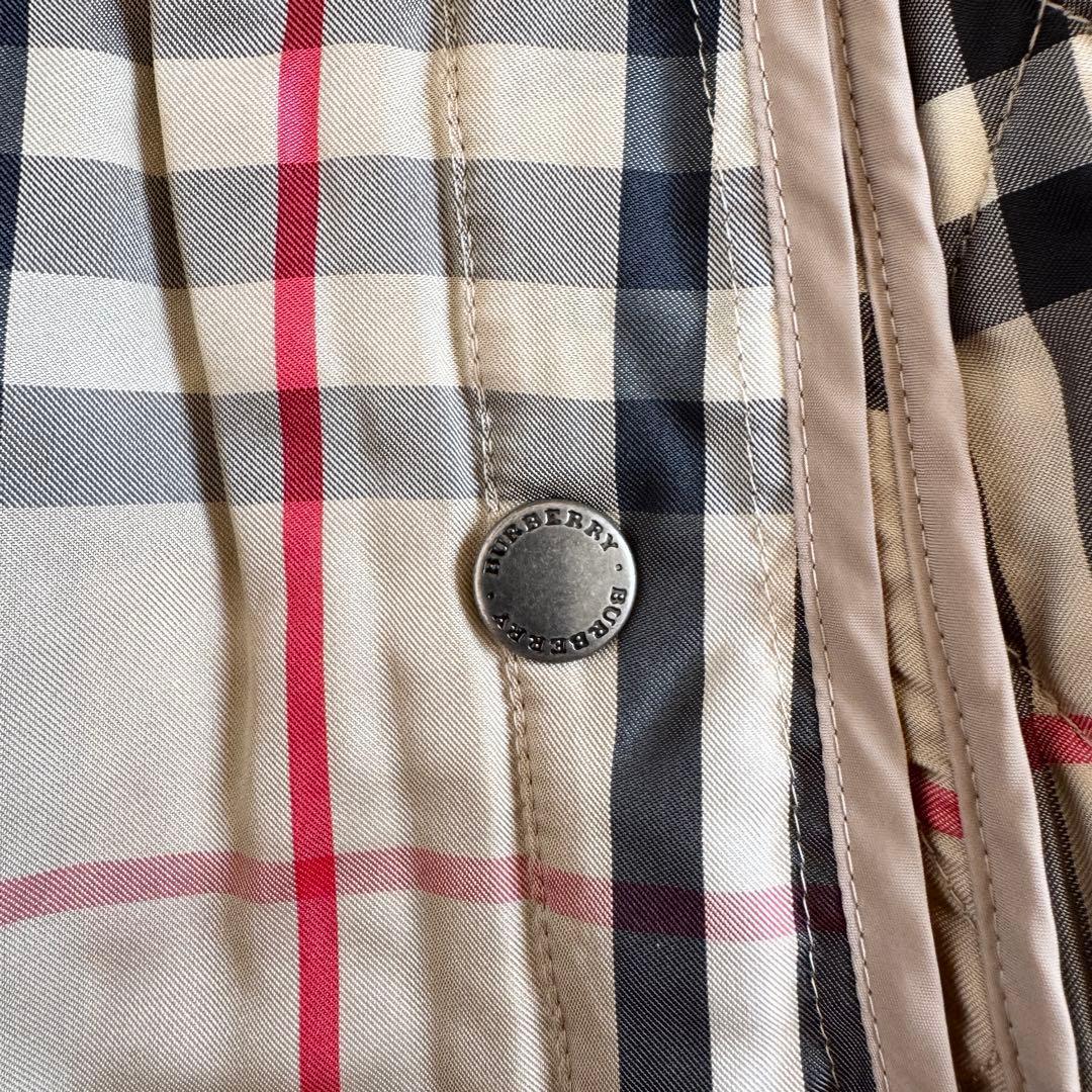 美品　バーバリーロンドン　リバーシブル　キルティングベスト　ベージュ　Mサイズ