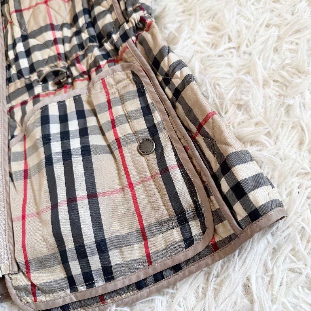 美品　バーバリーロンドン　リバーシブル　キルティングベスト　ベージュ　Mサイズ