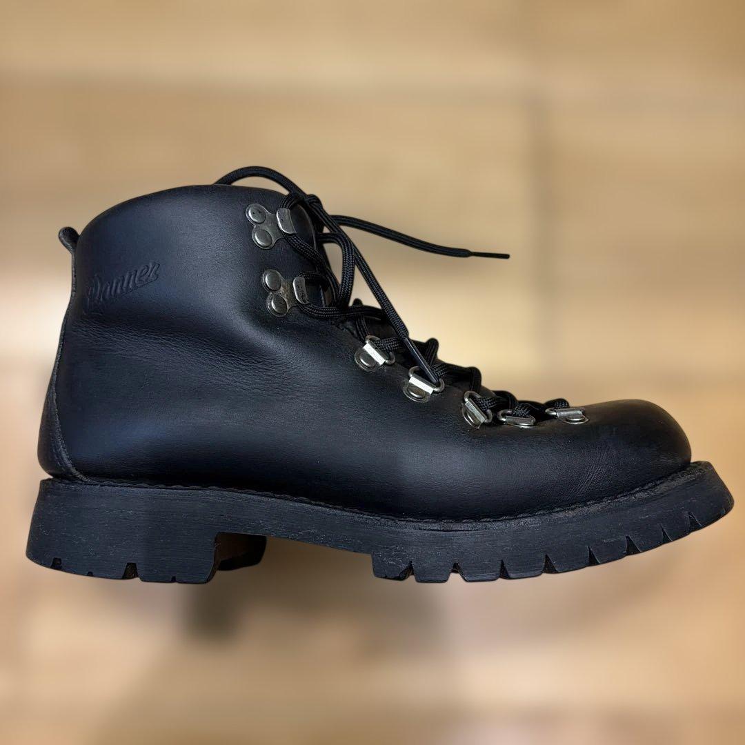 ダナー DANNER マウンテンライト【24.5】D1241 ブラック