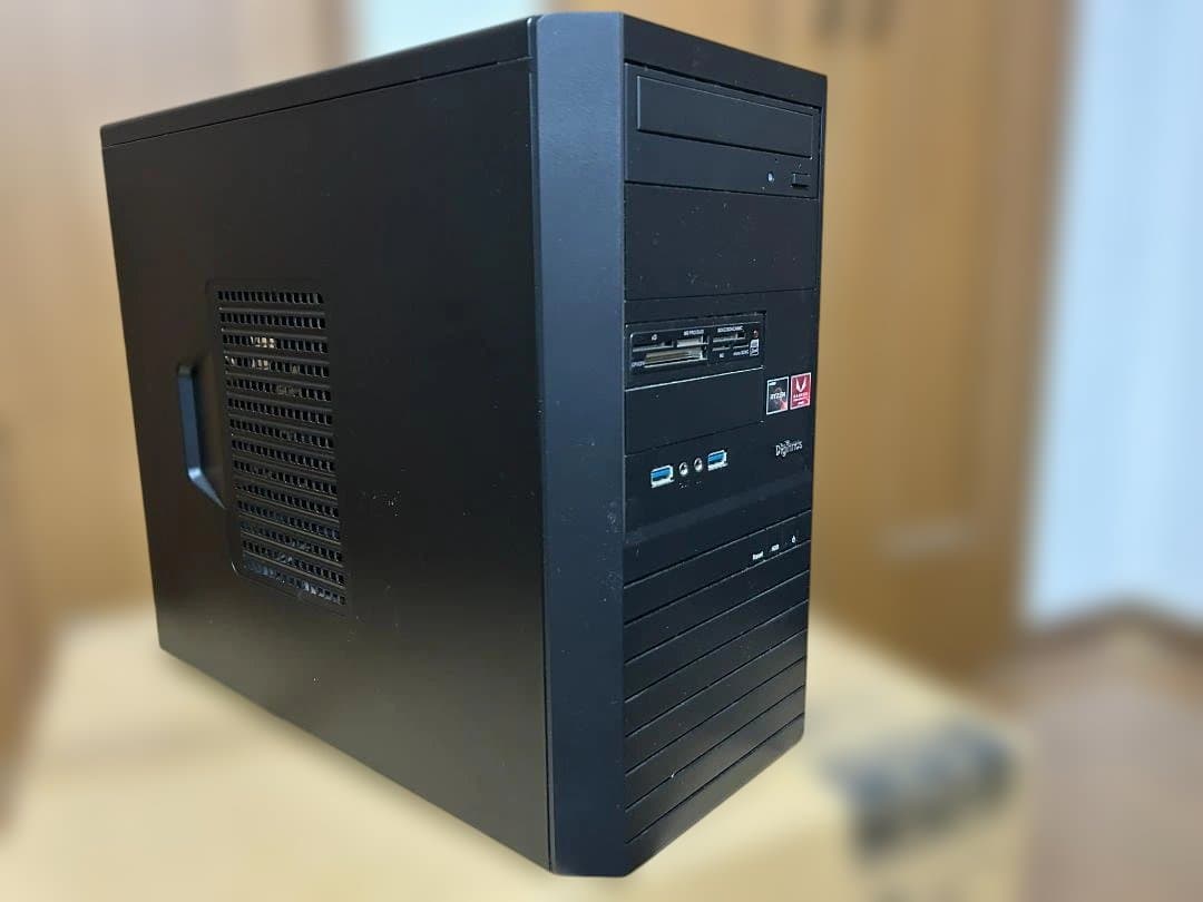 Regulus AR5-Q（モニター無し）