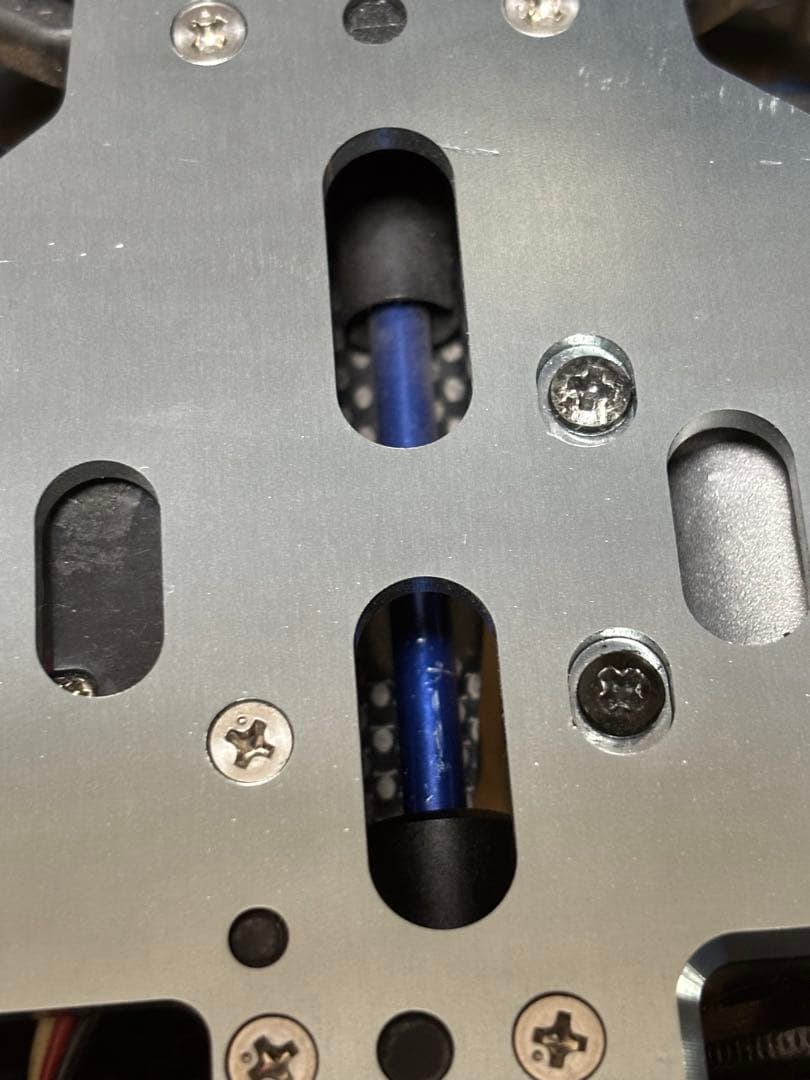 t*8様 京商FW05 エンジンラジコン