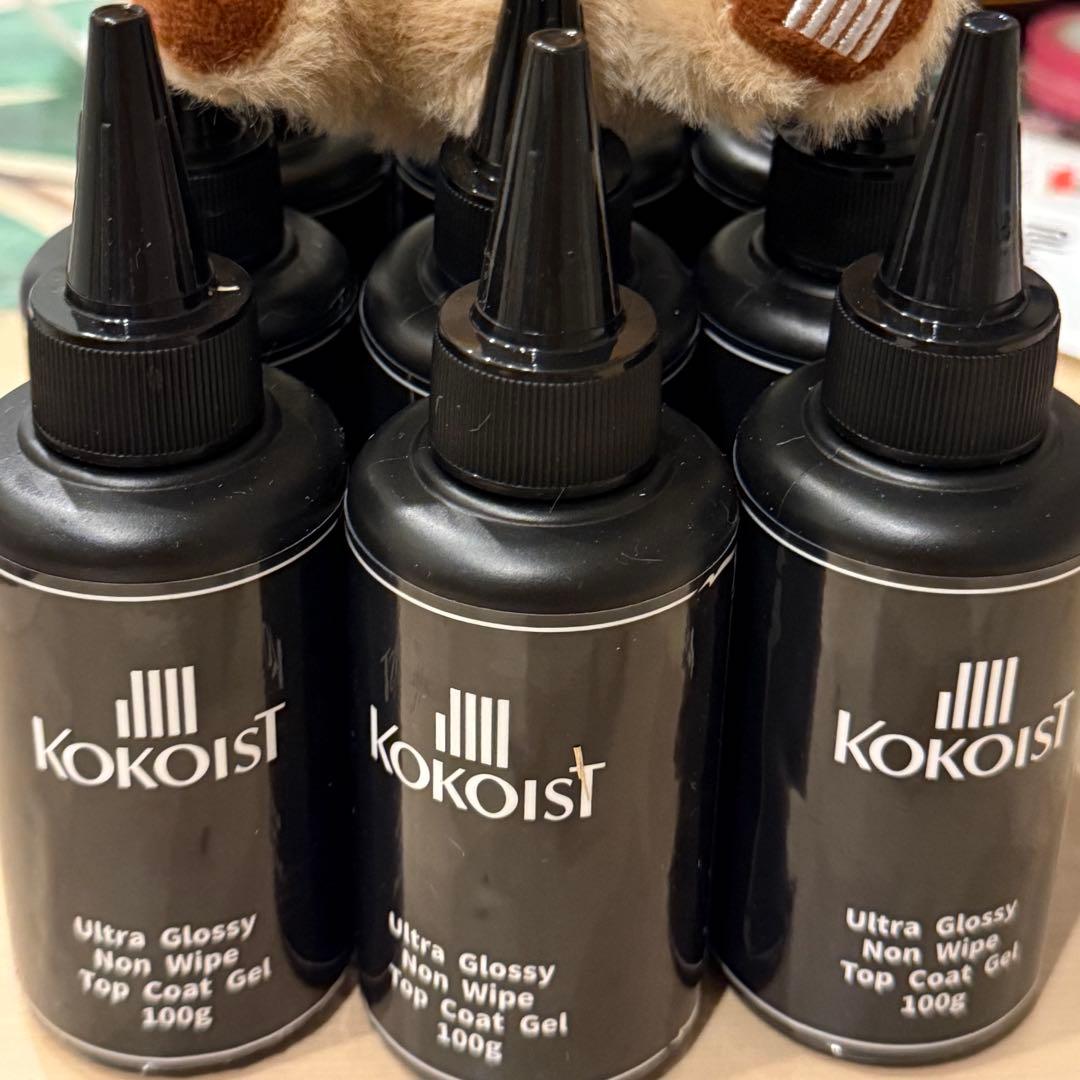 新品　KOKOIST ウルトラグロッシーノンワイプトップコートジェル　100g