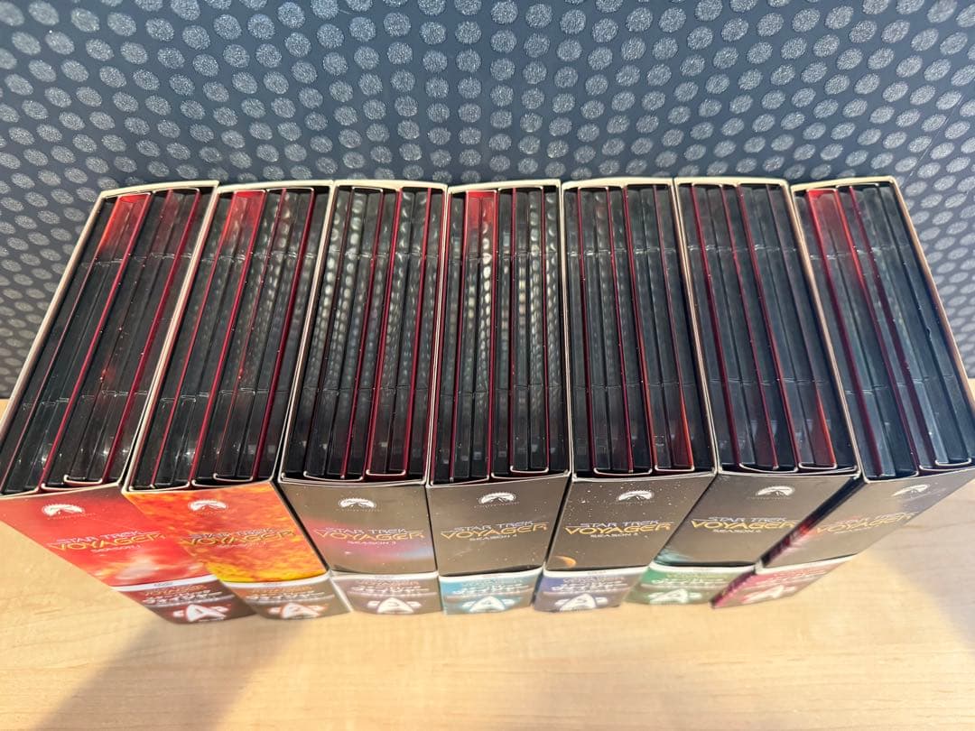 美品 スタートレック ボイジャー DVDコンプリートコレクターズボックス全７巻