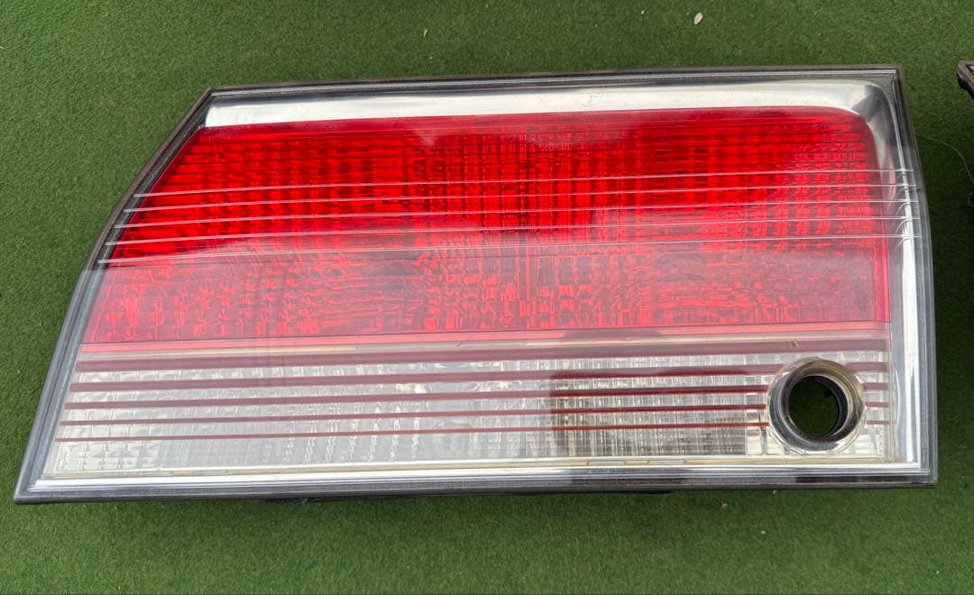 トヨタ　17クラウン テールライト　純正　テールランプ　JZS171