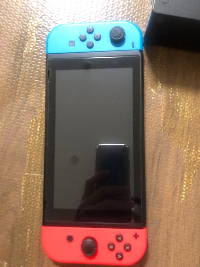 即購入歓迎 Nintendo Switch 本体 青/赤　ダウンロード版のみ対応