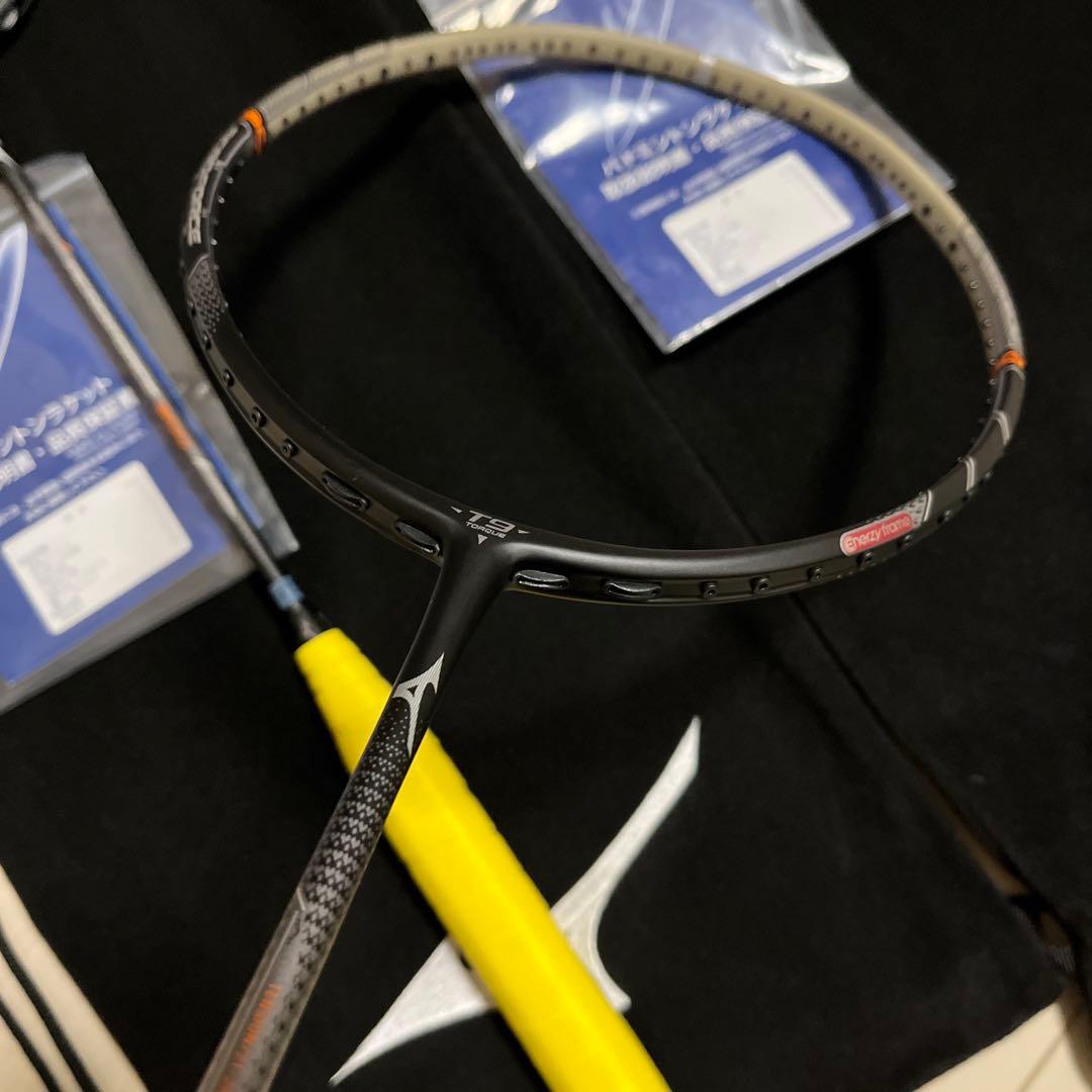 ミズノ アクロフォース300 厳選ヘッドヘビー個体 ２本セット