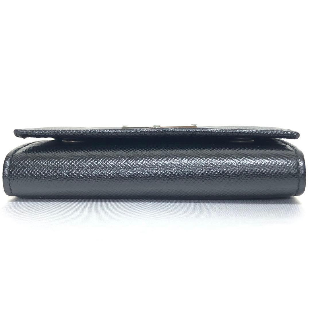 未使用級　プラダ　キーケース　三角ロゴ　サフィアーノレザー　黒　安心のGカード付