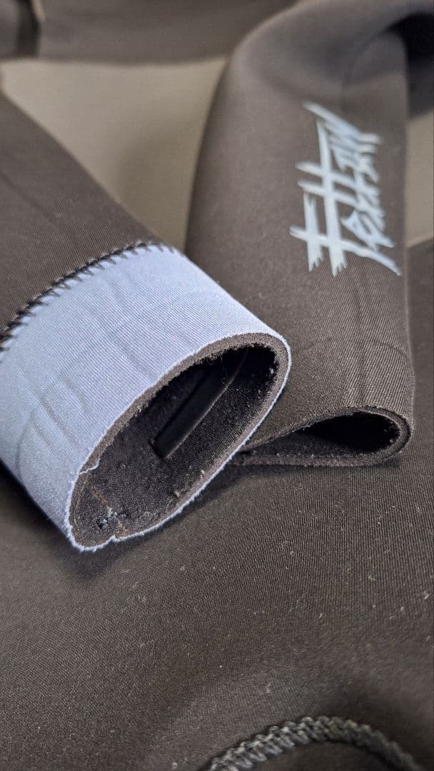 Fellow ウエットスーツ キッズ150