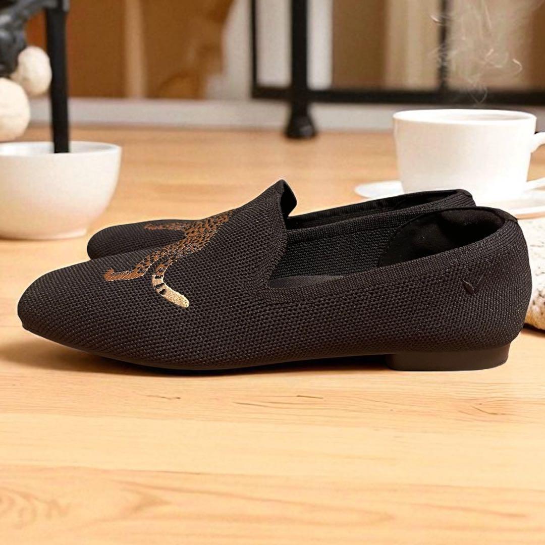 美品 VIVAIA スクエアトゥ ニット パンプス チーター ブラック　37