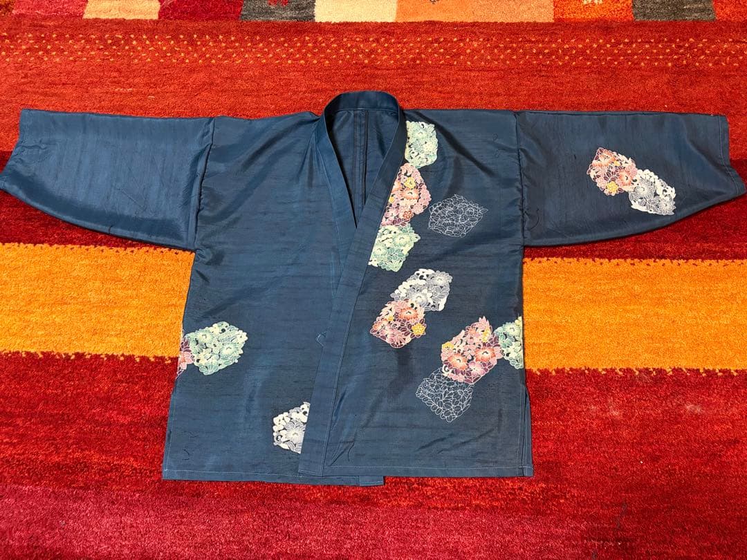 着物リメイク　訪問着紬地　草花文　から作務衣　長身の方でも股下80センチまで可能