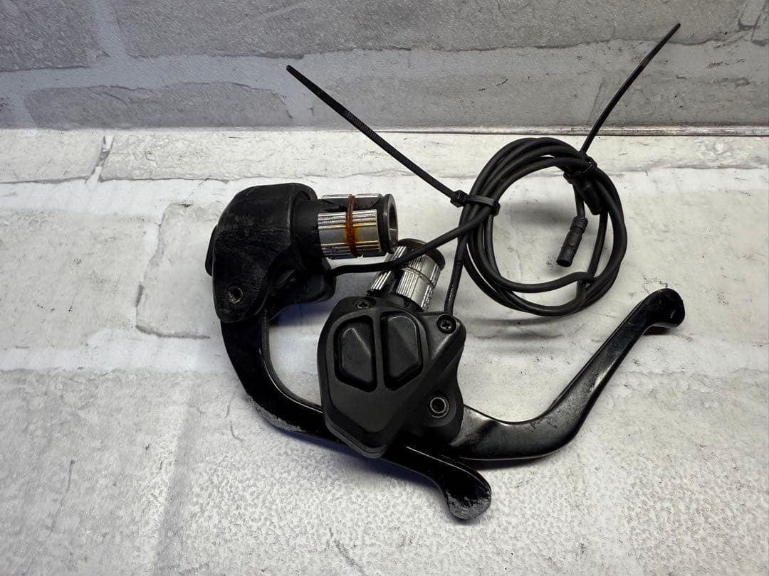 シマノ　アルテグラ6871 di2 ブレーキレバー