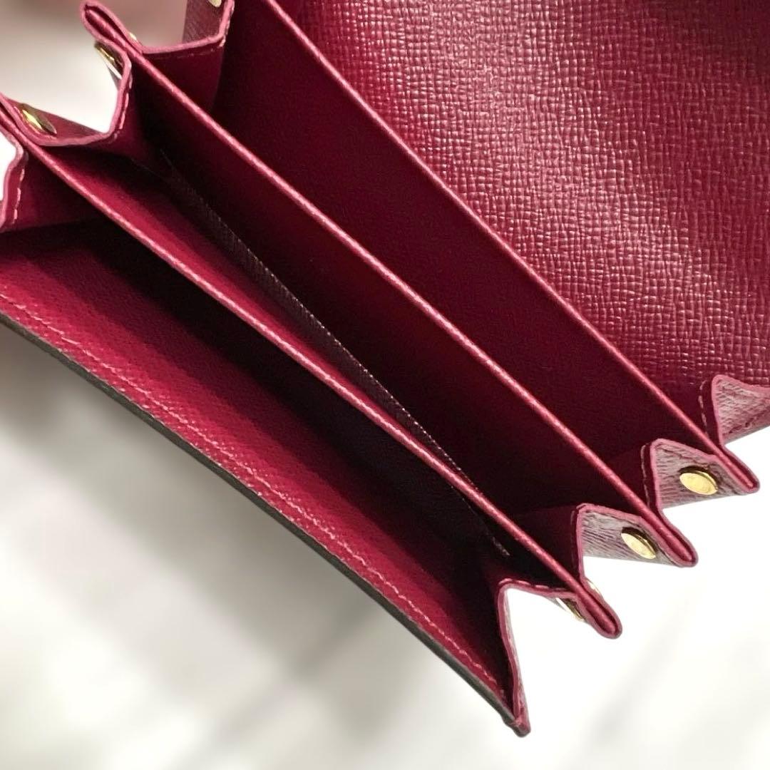 Louis Vuitton ルイヴィトンミュルティカルトサラ カードケース