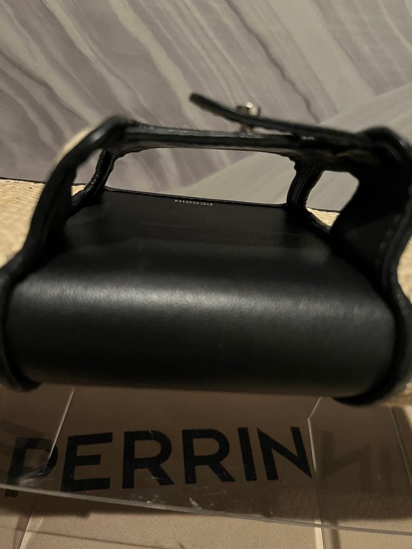 ペランパリ　クラッチバッグ　Perrin Paris 1月3日まで更にお値引き