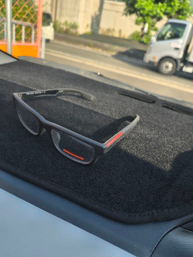 PRADA SPORT 伊達メガネ　正規