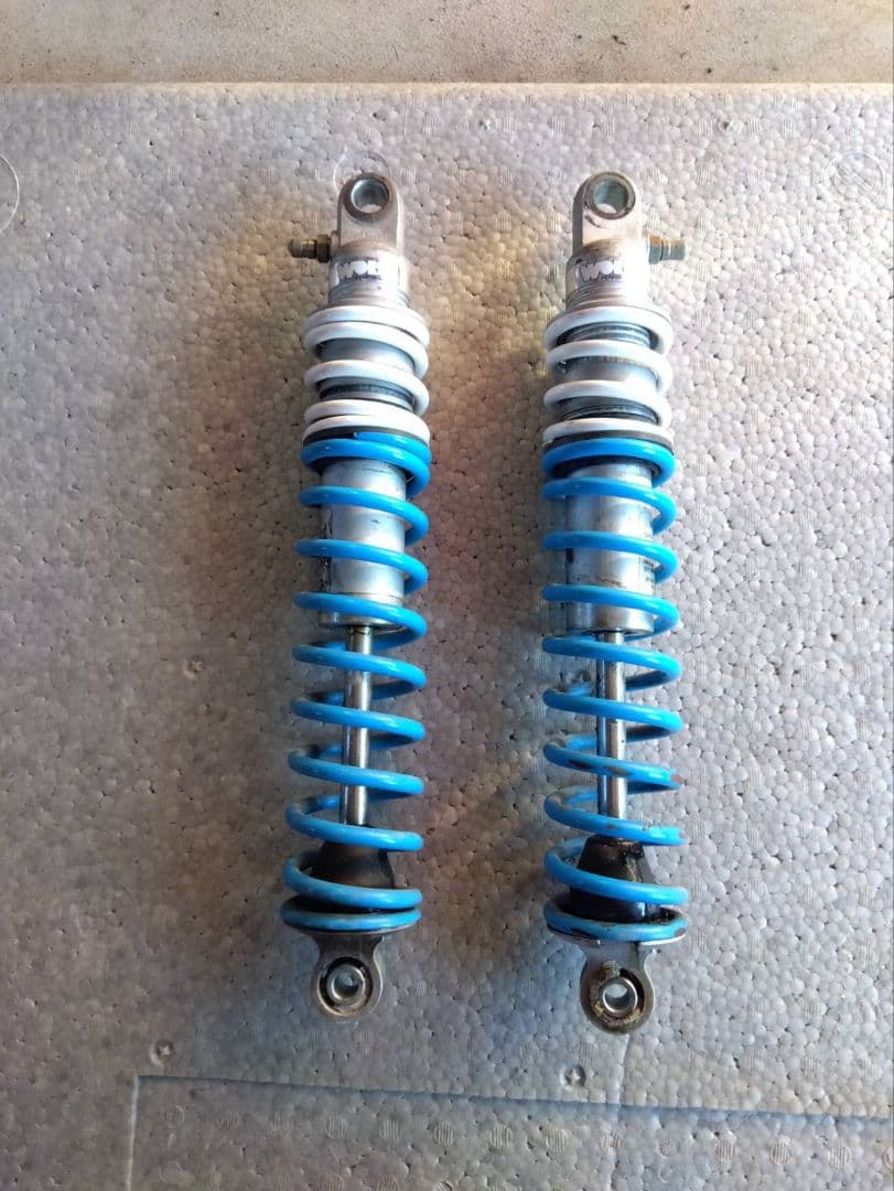 z1z2 ワークスパフォーマンス　リアサスペンション　当時物