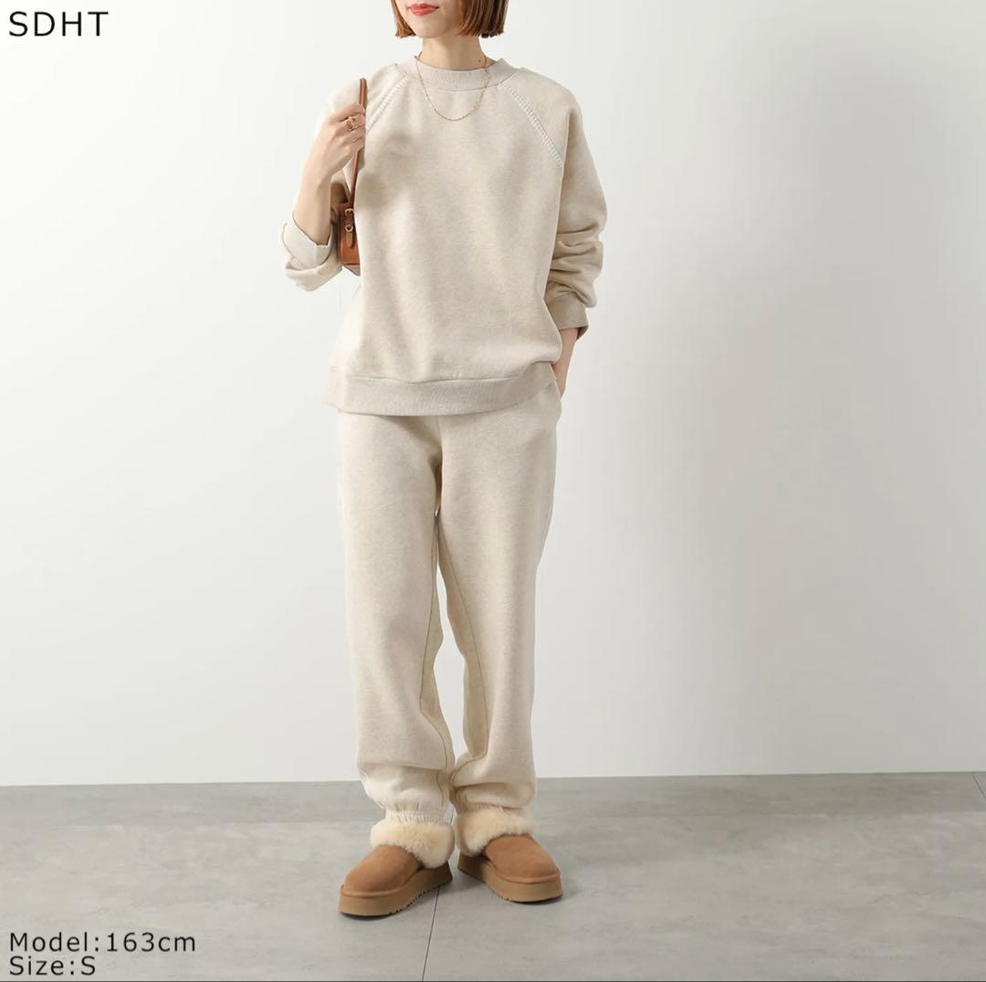 UGG スウェットシャツ Classic Crewneck ライトベージュ
