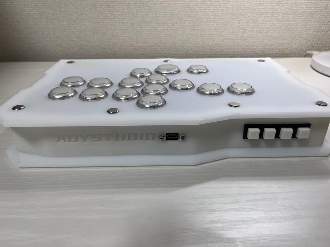 ADYSTUDIO レバレスコントローラー