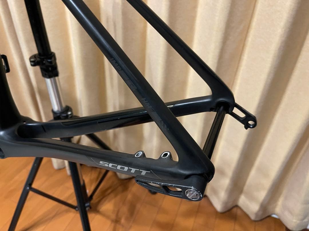 【美品】SCOTT ADDICT RC15 DISC 2019年 フレームセット