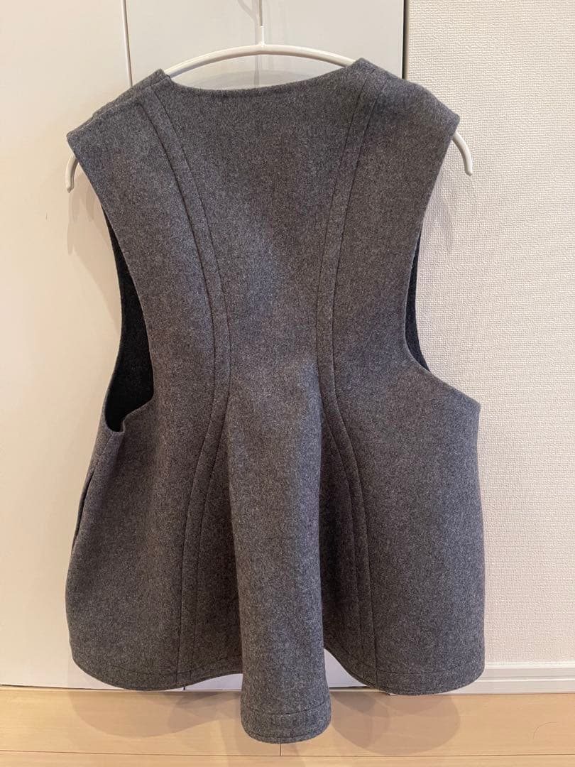 ３日間限定大幅値下げエンフォルド　ベストジレ