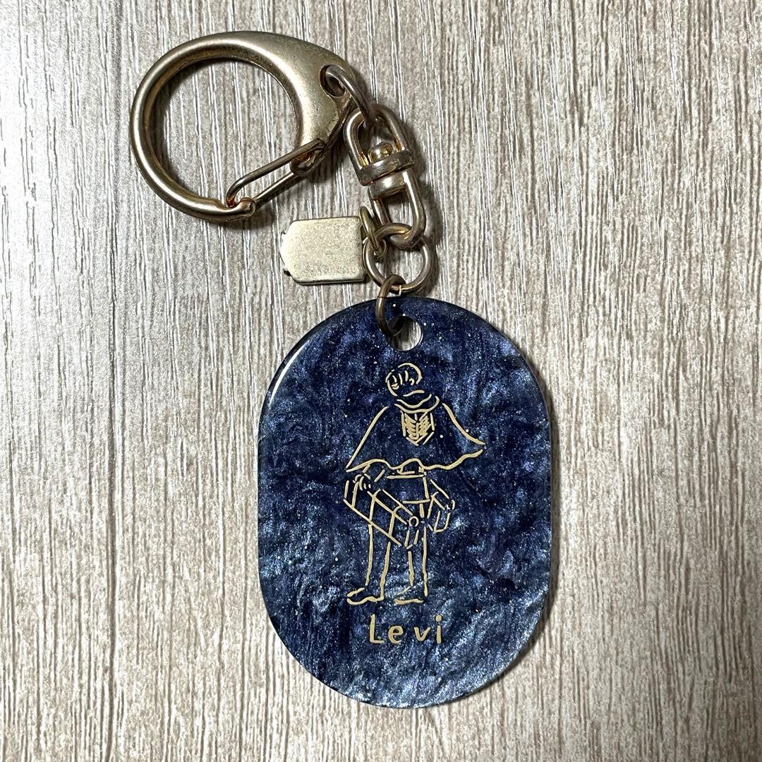 希少品　進撃の巨人 鬼頭祈 コラボ キーホルダー リヴァイ